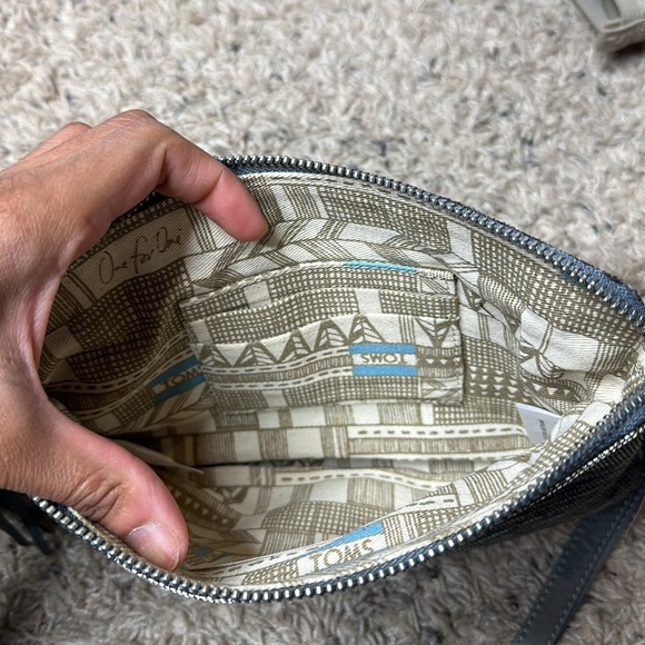 TOMS Sightsee Beaded Pouch NWT - Picture 6 of 7